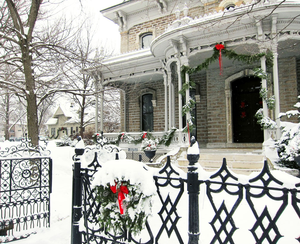 Alexander Ramsey House, Candlelight Christmas Tours.